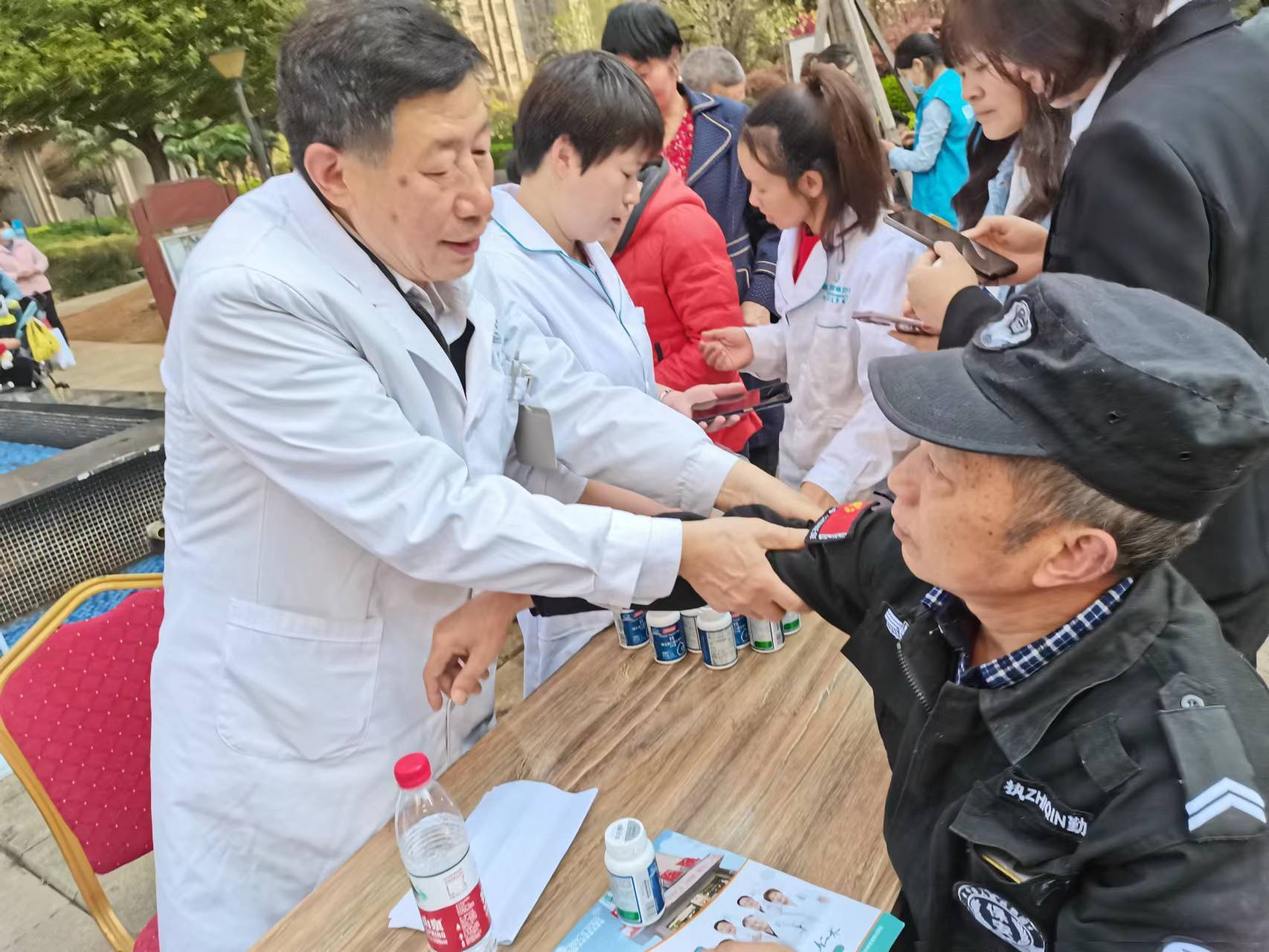 金华最新24小时高价回收医保长沙方法分析(最方便真实的金华长沙医废处理方法)